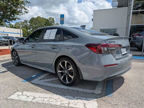 Used 2026 Honda Civic Sport Touring image 4