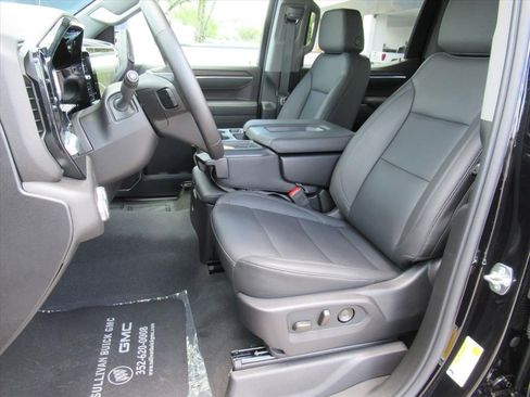 Certified 2026 GMC Sierra 1500 SLT AWD/4WD image 15