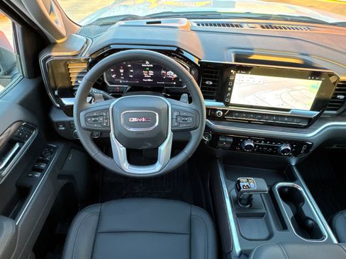 Used 2026 GMC Sierra 1500 SLT w/ SLT Premium Plus Package AWD/4WD image 22