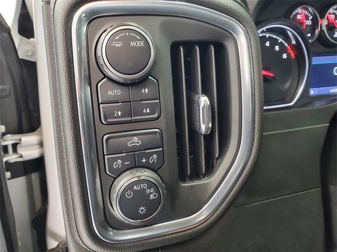 Used 2020 Chevrolet Silverado 1500 LT w/ All-Star Edition image 11