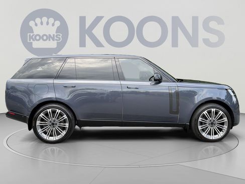Used 2026 Land Rover Range Rover Long Wheelbase SE AWD/4WD image 8