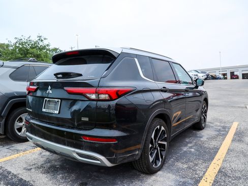Used 2024 Mitsubishi Outlander SEL Black Edition AWD/4WD image 8
