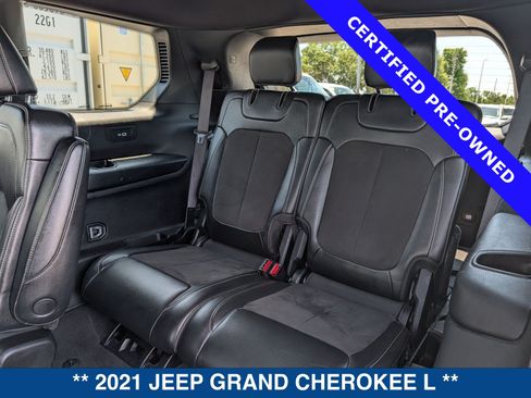 Used 2021 Jeep Grand Cherokee L Laredo AWD/4WD image 17