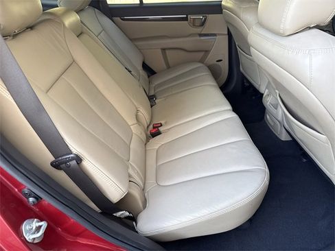 Used 2011 Hyundai Santa Fe Limited w/ Navigation Pkg 4 image 32