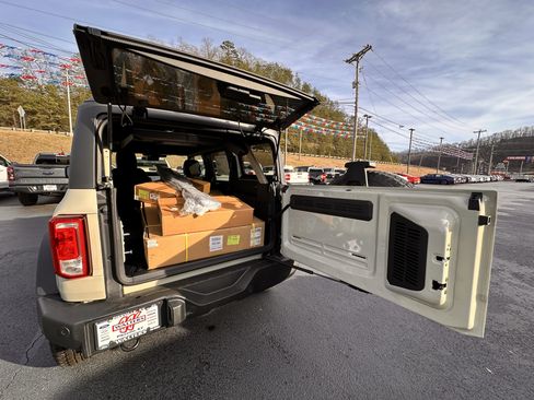 New 2025 Ford Bronco Big Bend image 29