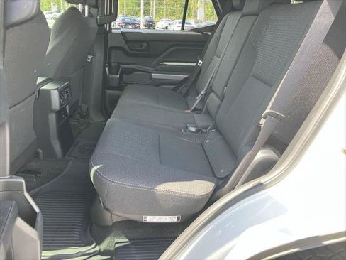 Certified 2025 Toyota 4Runner SR5 AWD/4WD image 22