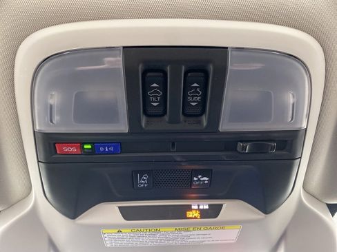 Used 2023 Subaru Impreza Premium image 19