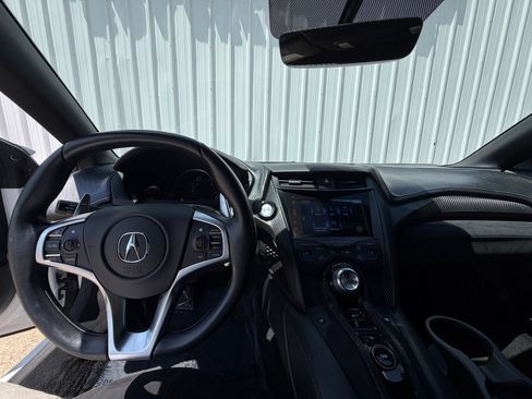 Used 2017 Acura NSX AWD/4WD image 13