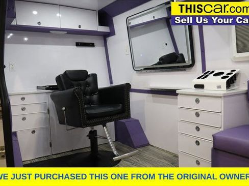 Used 2020 Mercedes-Benz Sprinter 2500 image 2