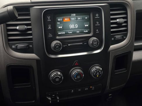 Used 2017 RAM 2500 Tradesman w/ Chrome Appearance Group image 34