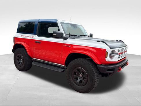 Certified 2025 Ford Bronco Stroppe Edition AWD/4WD image 1