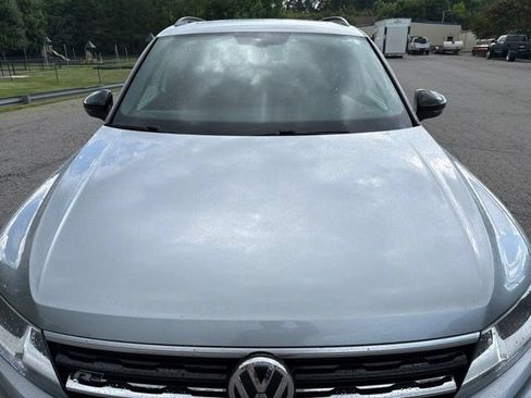 Used 2020 Volkswagen Tiguan SE R-Line w/ 3rd Row Seat Package AWD/4WD image 28