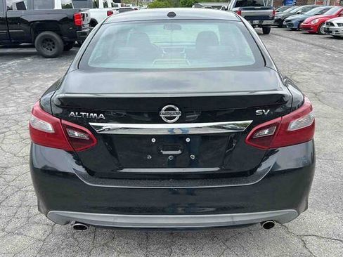 Used 2018 Nissan Altima 2.5 SV FWD image 7