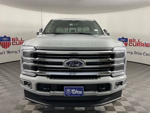 New 2026 Ford F250 Platinum w/ Platinum Plus Package AWD/4WD image 8