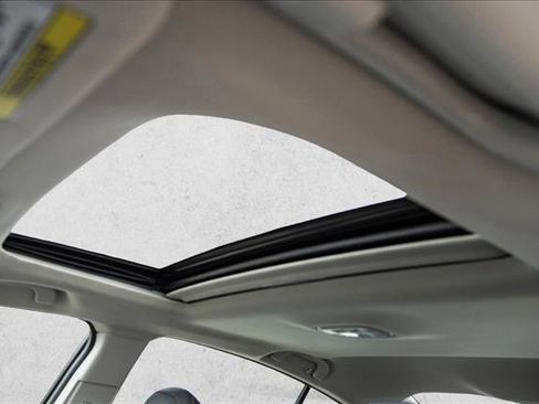 Used 2025 Subaru Legacy Limited image 22