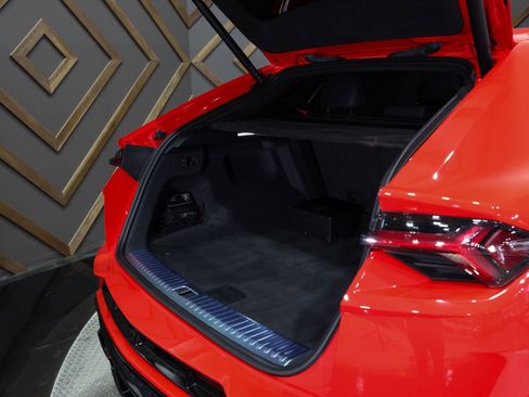 Used 2023 Lamborghini Urus S image 34