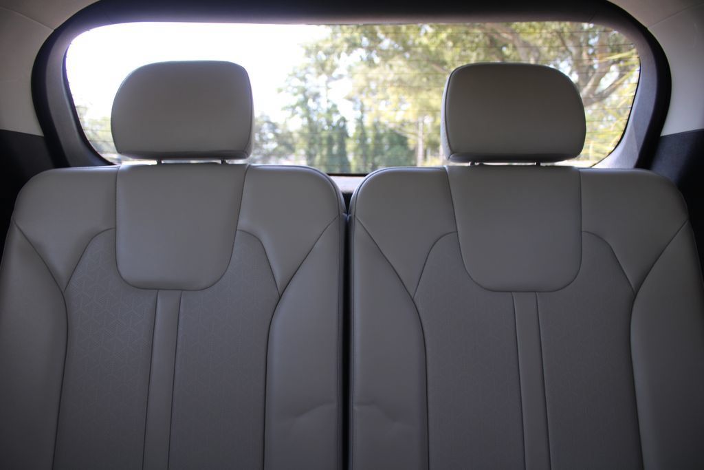 Certified 2023 Kia Sorento SX AWD/4WD image 57