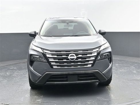 Used 2024 Nissan Rogue S image 21