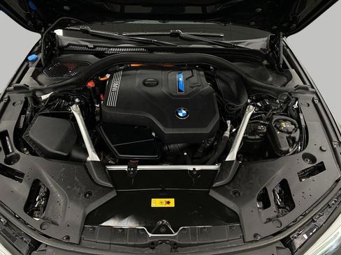 Used 2023 BMW 530e xDrive w/ Executive Package AWD/4WD image 44