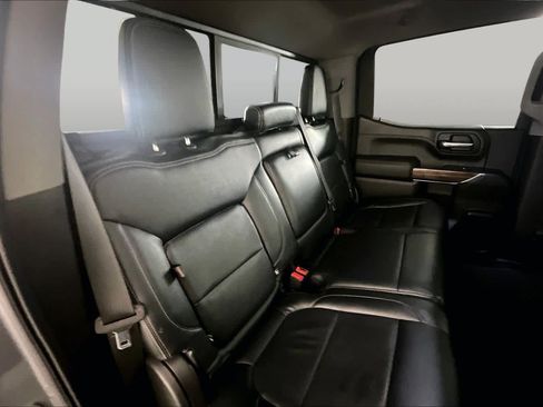 Used 2021 Chevrolet Silverado 1500 LT Trail Boss w/ Convenience Package II AWD/4WD image 19