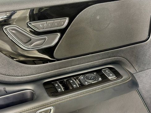 Used 2026 Lincoln Aviator 2WD image 18