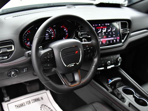 Used 2022 Dodge Durango R/T image 16