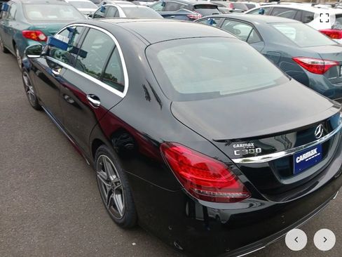 Used 2019 Mercedes-Benz C 300 4MATIC Sedan image 4