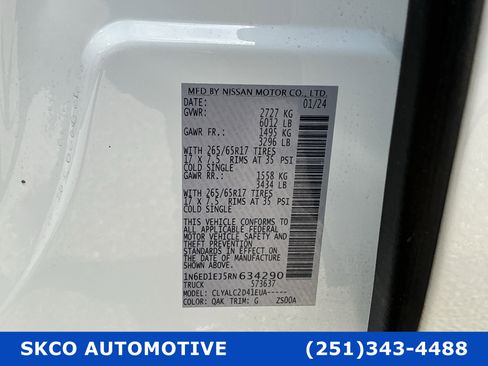 Used 2024 Nissan Frontier SV w/ SV Convenience Package image 28