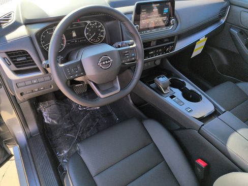 New 2026 Nissan Rogue Dark Armor image 2