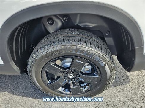New 2026 Honda Ridgeline Black Edition image 10