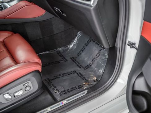 Used 2022 BMW X6 xDrive40i w/ M Sport Package image 44