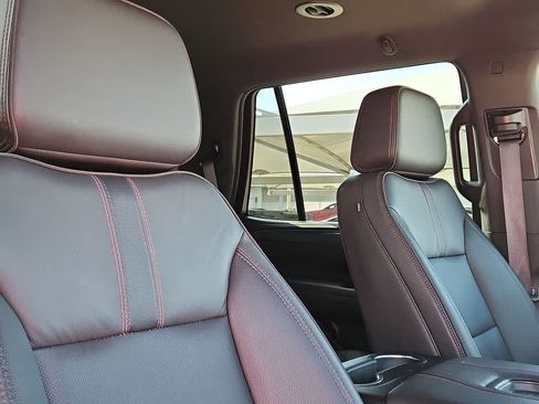 Used 2024 Chevrolet Tahoe RST w/ Luxury Package RWD image 18