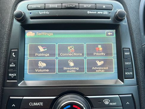 Used 2012 Hyundai Genesis 2.0T RWD image 30