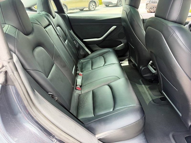 Used 2023 Tesla Model 3 Standard Range RWD image 15
