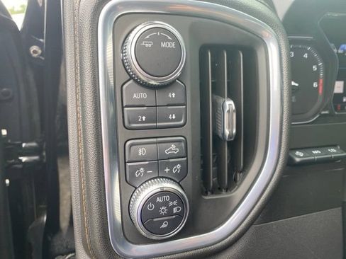 Used 2021 GMC Sierra 1500 AT4 w/ Technology Package AWD/4WD image 22