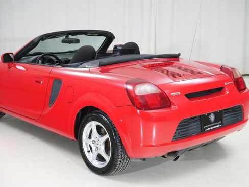 Used 2001 Toyota MR2 image 33