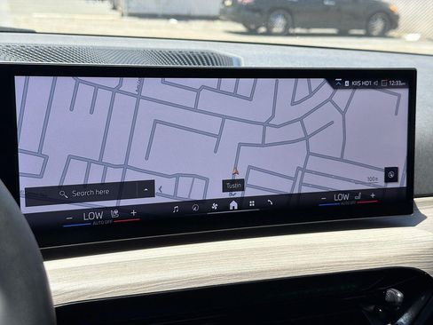 Used 2025 BMW 330i Sedan RWD image 13