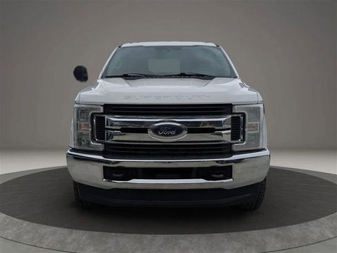 Used 2017 Ford F350 XLT AWD/4WD image 8