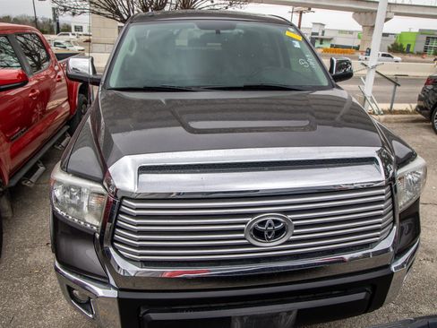 Used 2015 Toyota Tundra Limited image 5