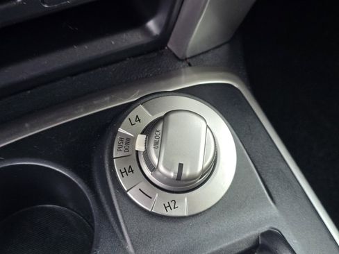 Used 2020 Toyota 4Runner SR5 image 20