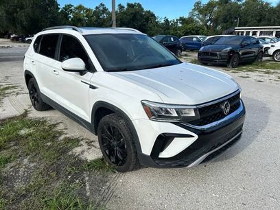Used 2022 Volkswagen Taos SE