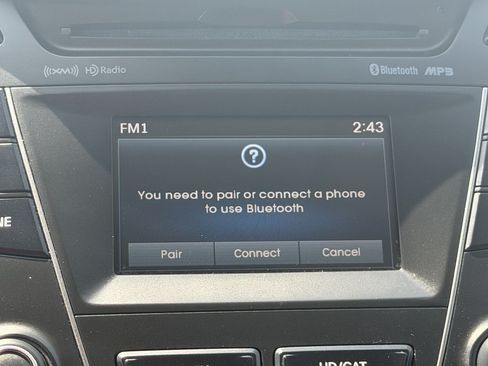 Used 2014 Hyundai Santa Fe GLS FWD image 20