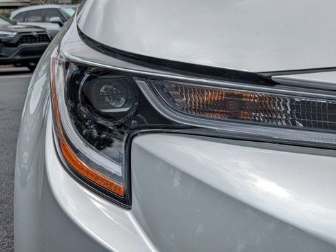 New 2024 Toyota Corolla LE FWD image 9