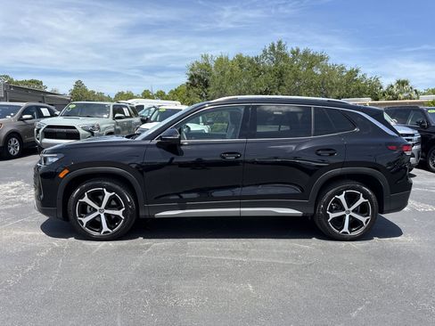 Used 2025 Volkswagen Tiguan SE FWD image 7