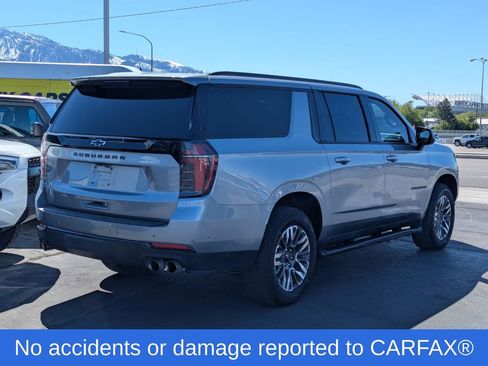 Used 2025 Chevrolet Suburban Z71 AWD/4WD image 4