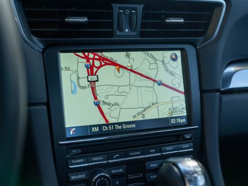 Used 2016 Porsche 911 Carrera S image 29