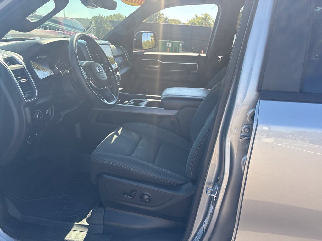 Used 2022 RAM 1500 Big Horn AWD/4WD image 37