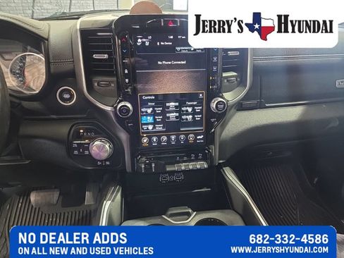 Used 2020 RAM 1500 Laramie w/ Sport Appearance Package AWD/4WD image 10