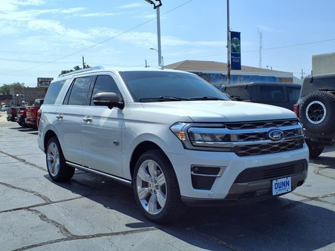 Used 2023 Ford Expedition King Ranch AWD/4WD image 16