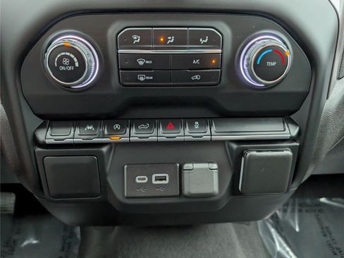 Used 2023 Chevrolet Silverado 1500 Custom AWD/4WD image 23